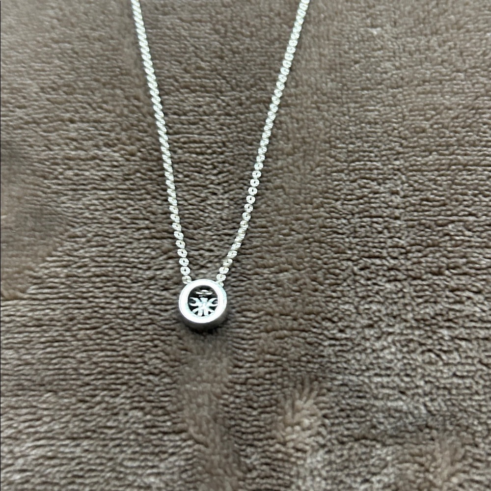 Pandora Sparkling Snowflake Necklace - Picture 4 of 4